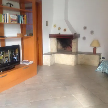 Mimose In Baia * Gallipoli