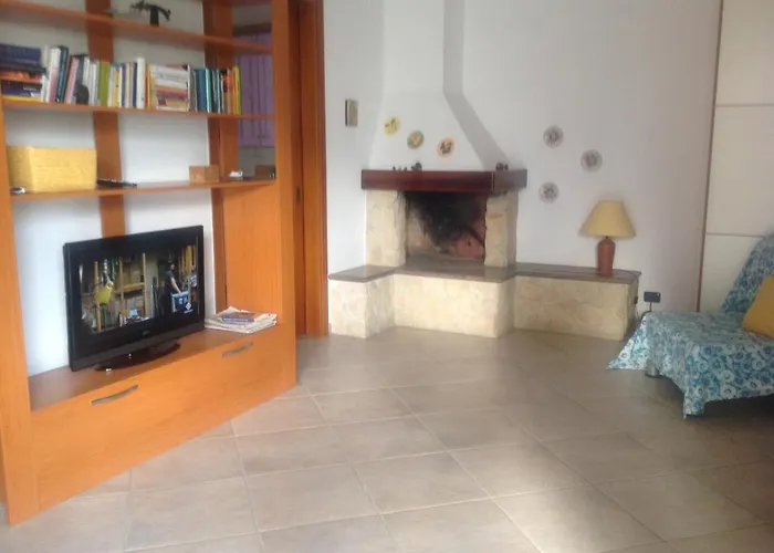 Mimose In Baia * Gallipoli