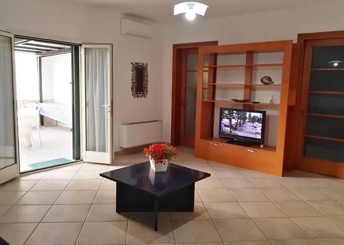 Mimose In Baia Gallipoli