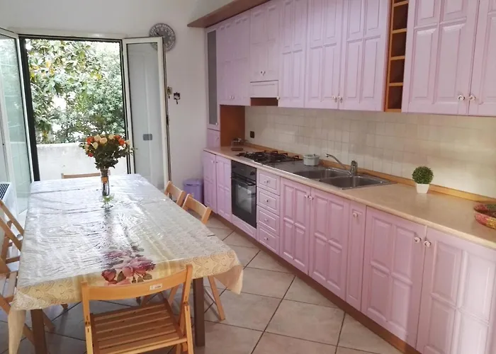 Apartment Mimose In Baia *